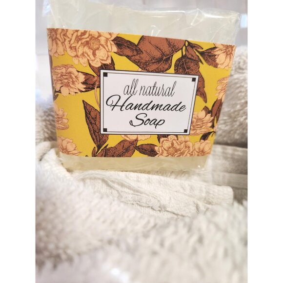 Bright Ruby Grapefruit Glycerine Soap Bar | Handmade in Canada - Picture 3 of 10